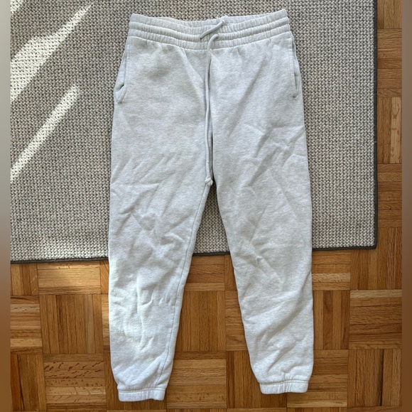 TNA Cozy Fleece Boyfriend Sweatpants - Picture 2 of 3